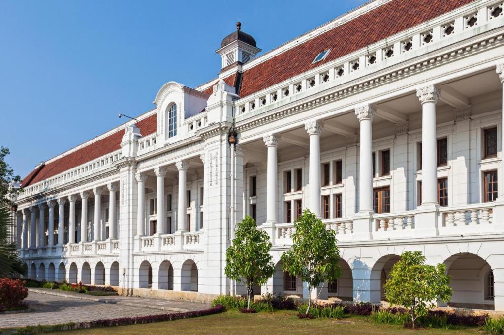 โรงแรมแมกโนเลีย จาการ์ตา ภายนอก รูปภาพ