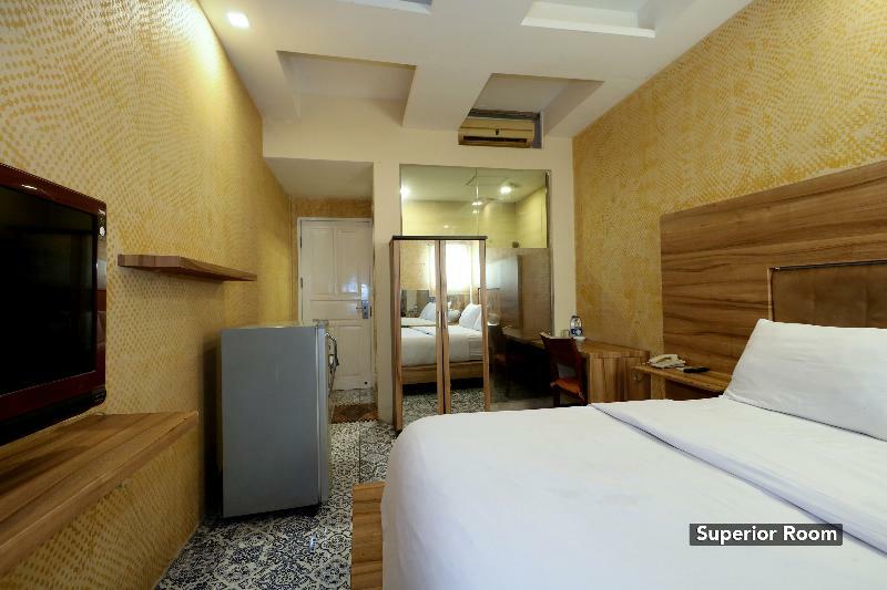 โรงแรมแมกโนเลีย จาการ์ตา ภายนอก รูปภาพ